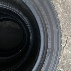 スタッドレスタイヤ4本の画像