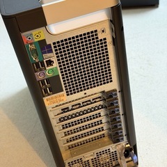 DELL PRECISION 5810 デスクトップPC / ワークステーション の画像