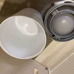【超美品】Pigeon おむつゴミ箱の画像