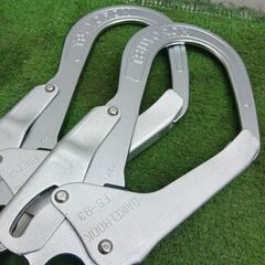 ツヨロン TH-504-NV93SV-OT-DG-L-2R23-BX フルハーネス 安全帯 Lサイズ【野田愛宕店】【店頭取引限定】【未使用】管理番号：IT6APO9K9D9Uの画像