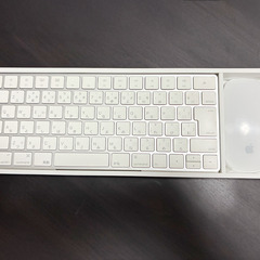 iMac 21.5 4K 2017 / i7/32GB/1TB ヒビありの画像