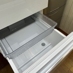 #26 スリムタイプ3ドア!! Haier 2022年  335L JR-CV34A ノンフロン冷凍冷蔵庫の画像