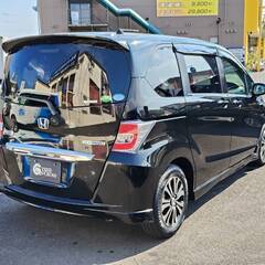 ホンダ　フリードHV　H26年式　自社ローン　全国対応　頭金不要　保証人不要　８４回払い可　信用情報回復型ローン利用可能の画像