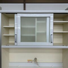 ★リユースのサカイ高崎店★TJ13098 (株)パモウナ 食器棚 白 H195×D50×W120 クリーニング済みの画像