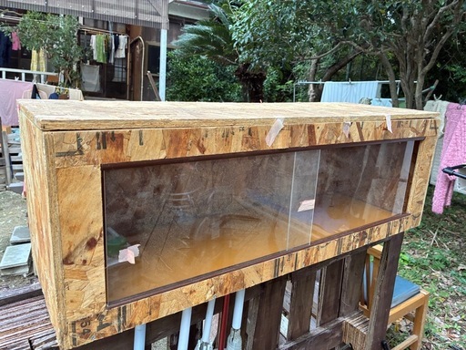 爬虫類ケージ　ケース