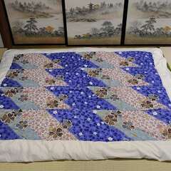 【現地引き取り限定】　客布団　（和もの柄掛け・敷布団）一組　～その２～の画像