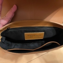 ブランド ショルダーバッグの画像