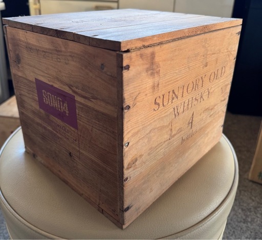 未開封サントリーオールドウイスキー木箱4