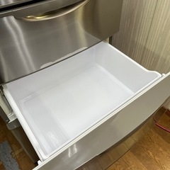 #27 激安4ドア!! AQUA 2016年 355L AQR-S36E(S) 給水タンク欠品 の画像