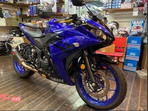 YZF-R3 カウルセット　一台分