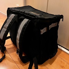 配達員　バッグの画像