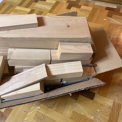 無料　木材、端材、薪、工作用の画像