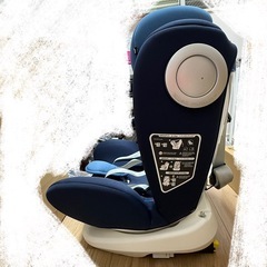 中古チャイルドシート☆ブルー0〜6才までの画像