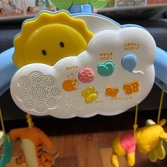 【使用期間3ヶ月の美品】タカラトミー くまのプーさん えらべる回転6WAYジムにへんしんメリー の画像
