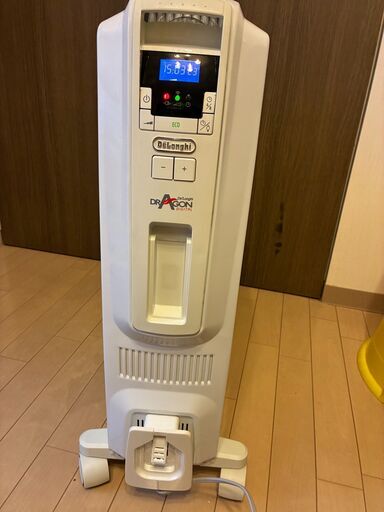 デロンギ オイルヒーター (てるお) 東高円寺の家電の中古あげます
