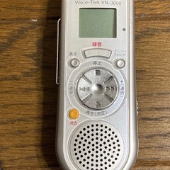 ボイスレコーダーとテレホンピックアップの画像