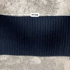 セーター2枚とスヌードのセットの画像