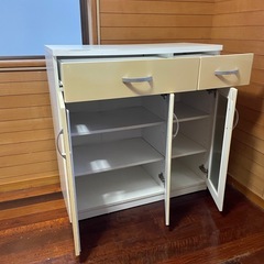 チェスト
の画像