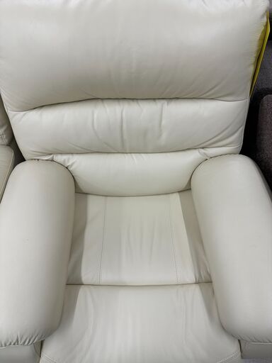 【ジャングルジャングル滋賀草津店】ジモティ来店特価!!　1人掛け電動ﾘｸﾗｲﾆﾝｸﾞソファ　J-251048