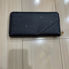 スヌーピーの財布の画像