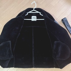 【美品】ZARA ダブルライダースフェイスムートンジャケット 定価 17900円の画像