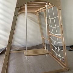 木製ジャングルジムの画像