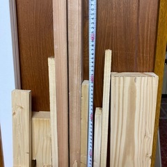 日曜大工などに木材角材いろいろ、工作などにもの画像