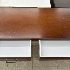 ★リユースのサカイ高崎店★TJ13116 (株)東馬 デスク 茶 H73.5×D50×W120 クリーニング済みの画像
