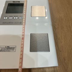 タニタ 体重体脂肪計の画像