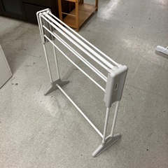 T2510-260 タオルハンガー おりたたみ ホワイトキズ汚れ有りの画像