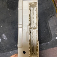 20ヴェルファイア  ジャンクションボックスの画像