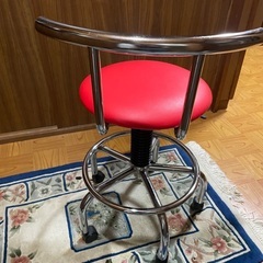 カウンターチェアの画像