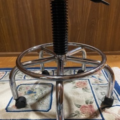 カウンターチェアの画像