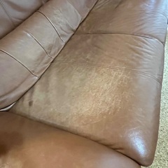 革 二人掛けソファ（茶色）の画像