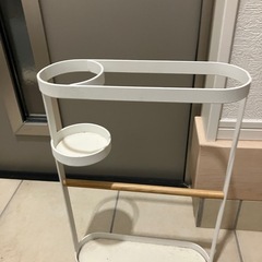 【お取引き先確定】北欧風　傘立て　汚れや使用感ありの画像