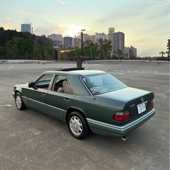 メルセデスベンツ　W124 280E LTD 限定車　Eクラスの画像