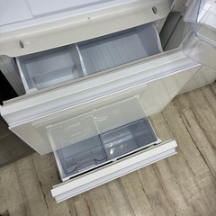 超美品!! ファミリーサイズ 3ドア 冷凍冷蔵庫 冷蔵庫 人気ホワイト SHARP SJ-GW35G　 の画像