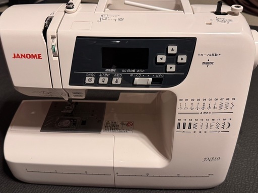 ジャノメ ミシン PN810