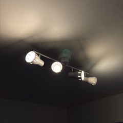 美品 シーリングライト 電球 照明 リビング 白　ホワイト の画像