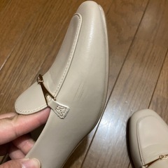 アーヴェヴェ　ローファーパンプス　Lサイズの画像