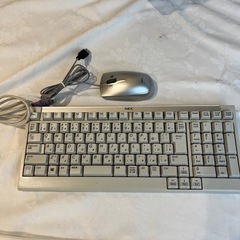 NEC薄型デスクトップパソコンの画像