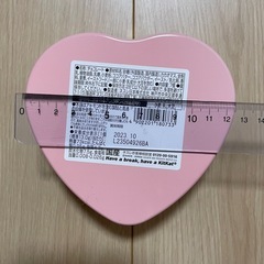 キットカット　バレンタイン限定　缶の画像