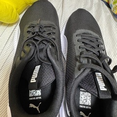 新品PUMAスニーカーの画像