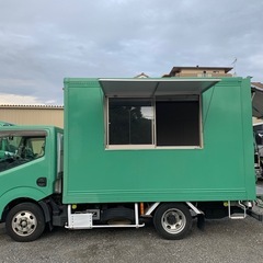 即戦力!キッチンカー!移動販売車キッチンカーケータリング!加工車の画像