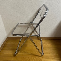 韓国風  パイプ椅子  クリア 折りたたみの画像