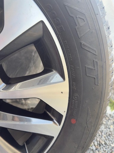トヨタ純正タイヤホイール付き265/50R19値段120000