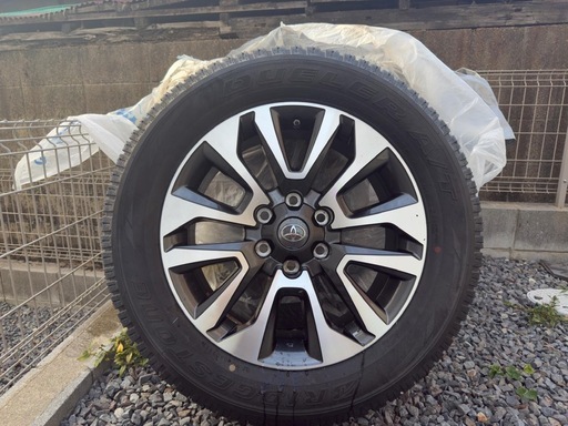 265/55R19タイヤホイール付き値段12万円