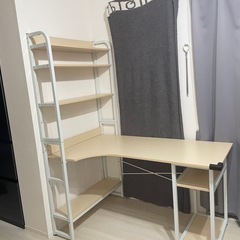 【ラック付きPCデスク】 0円