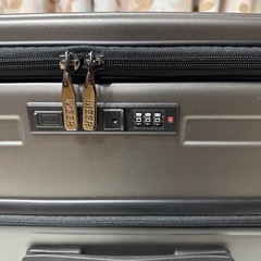 全てセット　新品　スーツケース USBポート付き キャリーバッグ Lサイズ 116L  多収納ポケット 360度回転 静音 カップホルダー付き 軽量設計 トランクダブル キャスター　　おまけ　付属  追加に2の画像