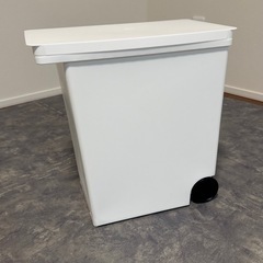 米びつ　10キロの画像
